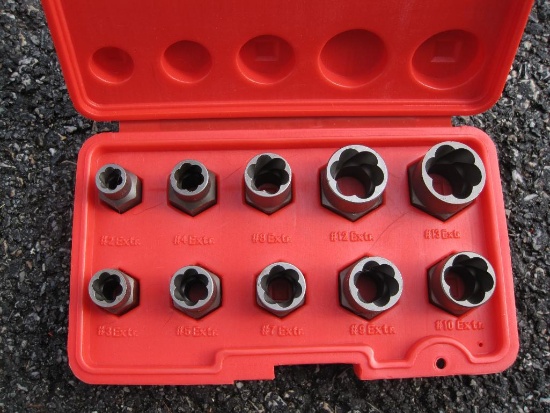 Craftsman Set of Stripped/Rounded Nut And Bolt Extractors