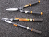Fiskars Lawn & Yard Shears with Telescoping ByPass Lopper