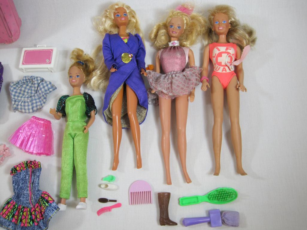 Barbie Doll Storage Trunk, 8 Barbie Dolls