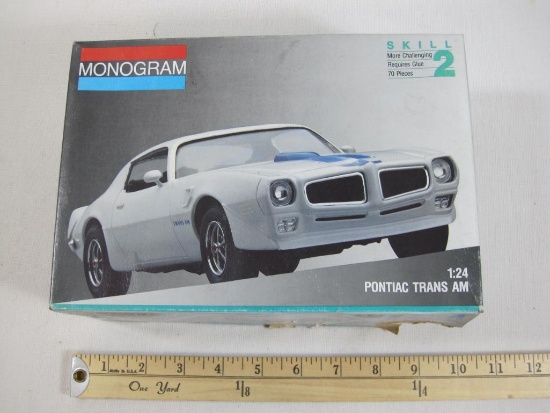 1:24 Pontiac Trans AM Skill 2 Model Kit by Monogram 10oz