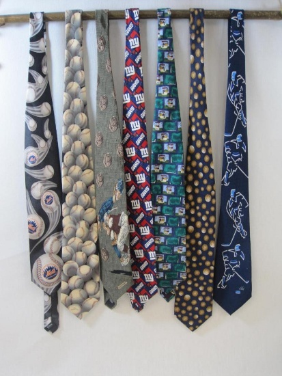 Sports Ties including The Giants ,Golfing , Baseball and more 14oz