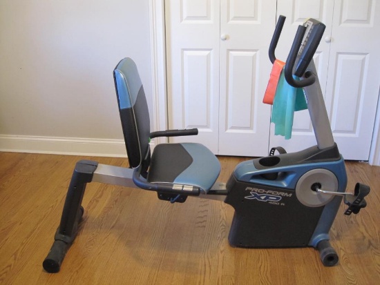 Pro-Form XP 400 R Recumbent Bike with Ifit Trainer Workouts