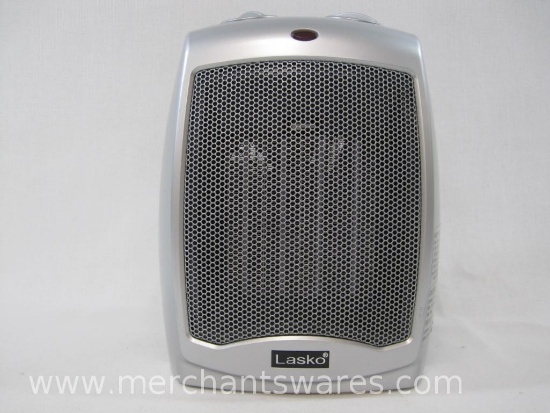 Lasko Portable Electric Ceramic Heater, Adjustable Thermostat, Mod. 754200