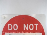 Do Not Enter Metal Sign, 30 inch Square