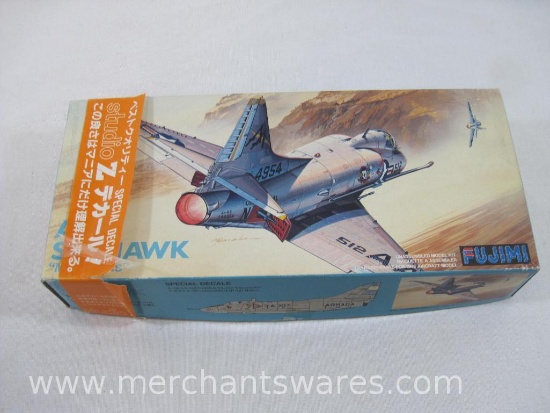 Fujimi A-4B Skyhawk "Mavericks" 1:72 Scale Model Kit 1200, Fujimi Corporation, 8 oz