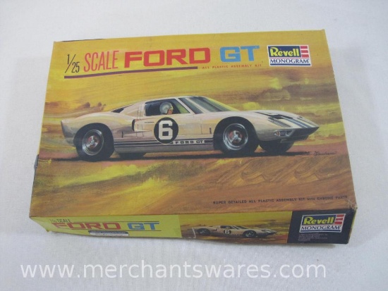 Revell Monogram Ford GT 1:25 Scale Model Car Kit No. 565, 1997 Revell Monogram Inc., 8 oz