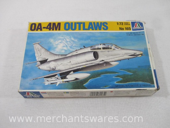 Italeri OA-4M Outlaws Aircraft Model Kit No. 165, 1:72 Scale, made in Italy by Italeri, 5 oz