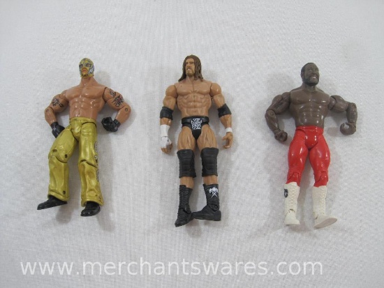 WWF WWE Jakks Classic Superstars includes Junkyard Dog, Deluxe Aggression and Rey Mysterio Figurines