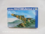 Trumpeter MiG-21 MF Fishbed J Aircraft Model Kit, 1:32 Scale No. 02218, 2001 Wasan Plastic Model