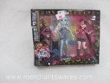 Monster High Figures includes Clawdeen Wolf, Frankie Stein and Draculaura in original box 1lb 11oz