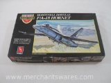 AMT Ertl Desert Storm Commemorative Series McDonnell Douglas F/A-18 Hornet 1:72 Scale Model Kit