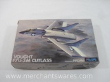 Fujimi Vought F7U-3M Cutlass Aircraft Model Kit H-12, 1:72 Scale, Fujimi Corporation, 8 oz