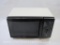 General Electric Household Microwave Oven, Mod: 3A 002