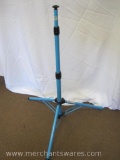 Tripod Folding Stand, Threaded Knob Top