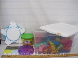 Play-Doh Assortment with Accessories in Storage Tote, 20 quart