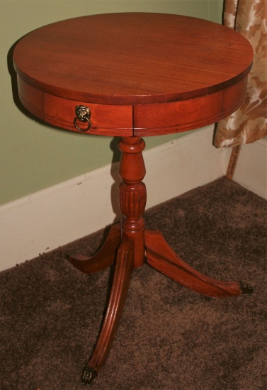 Oak Claw-foot End Table