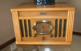 Antique Radio, Record Player