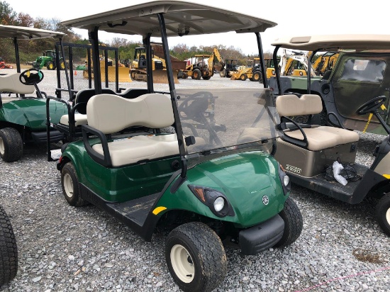 2013 YAMAHA 48 VOLT ELECTRIC GOLF CART. REAR FLIP DOWN SEAT. CANOPY TOP, WINDSHIELD. W/ CHARGER,