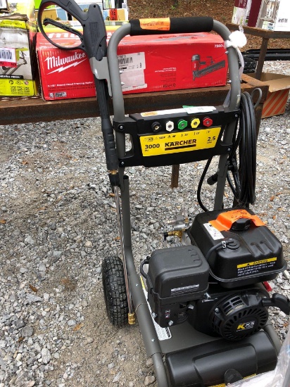NEW KARCHER 3000 PSI PRESSURE WASHER. 196CC GAS ENGINE. WITH HOSE AND WAND