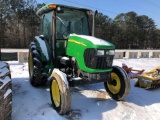 JD 5525 UTILTY TRACTOR, S# 252191, CAB AIR, 2WD, 3PH, 540 PTO, 2455 HOURS, DUAL HYDRAULIC REMOTES,