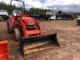 KIOTI CK27 AG TRACTOR. 4X4, KIOTI KL130 FRONT END LOADER WITH BUCKET. 498 HOURS. S/N LS6400195.