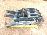 PEMBERTON MODEL 220 MANUEL EXCAVATOR THUMB W/STIFF ARM AND PINS,