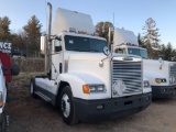 1999 FREIGHTLINER ROAD TRACTOR, SINGLE AXLE TRUCK. VIN 1FUWDMCA9XPA92555. ROCKWELL 10 SPEED