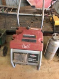 BRIGGS AND STRATTON 5550 WATT GAS POWERED GENERATOR