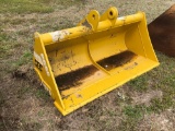 NEW/UNUSED SEC 58 INCH EXCAVATOR DITCHING BUCKET, FITS PC60, PC 75, SK60, SK75