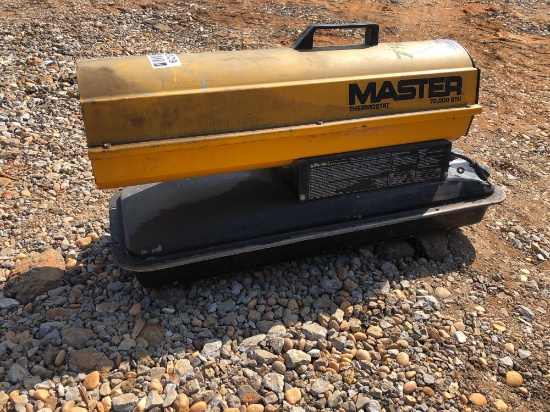 MASTER 70,000 BTU ELECTRIC KEROSENE HEATER