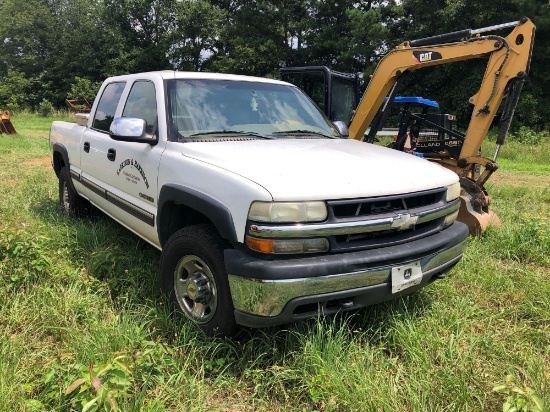 2002 CHEVY CREW CAB PICKUP TRUCK