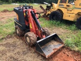 2015 DITCH WITCH R300 RIDE ON SKID STEER LOADER