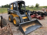 JOHN DEERE 326D SKID STEER LOADER