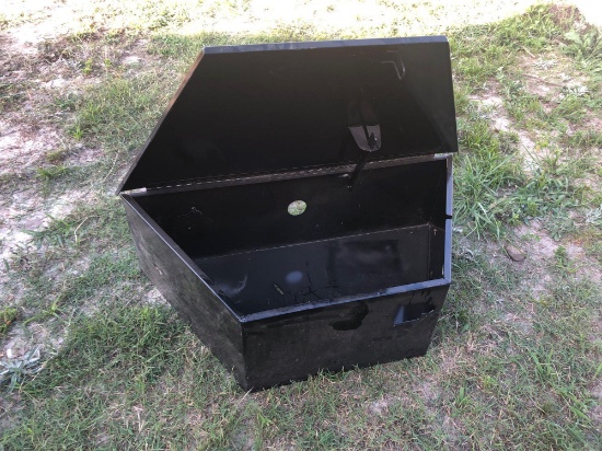 TOOL BOX