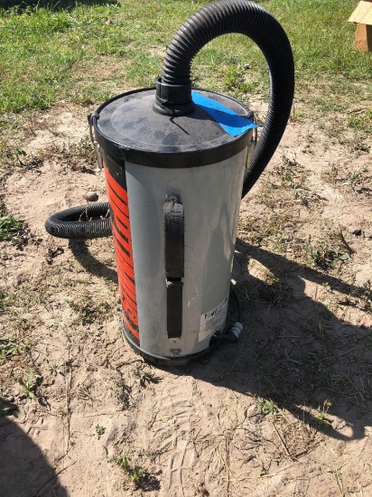 SHOP VAC