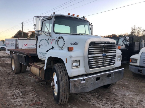 1993 FORD L8000 FLAT BED TRUCK