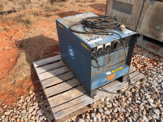 ELECTRIC WELDER