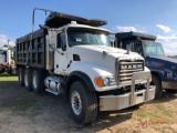 2007 MACK GRANITE DUMP TRUCK