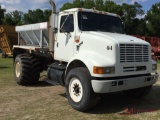 1998 INTERNATIONAL 8100 SPREADER TRUCK