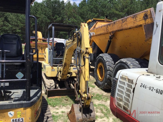 NEW HOLLAND EC25 EXCAVATOR