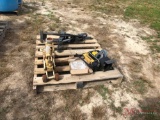 PALLET OF MISC JACKS (REMOVED FROM THOMPSON CAT SERVICE TRUCKS)