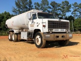 1986 CHEVROLET FUEL TRUCK