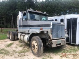 VOLVO WHITE CONVENTIONAL SLEEPER TRUCK TRACTOR