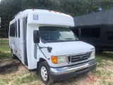 2005 FORD E-450 PASSENGER VAN