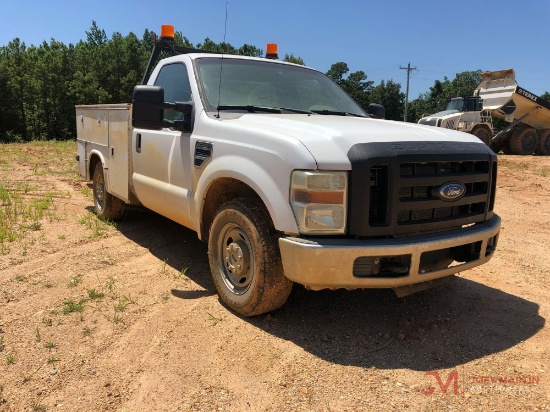 2008 FORD F250 SERVICE TRUCK