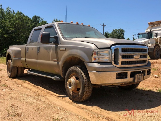 2006 FORD F350 DUALLY