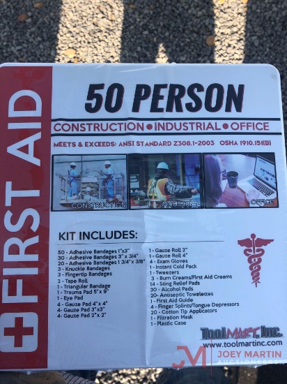 NEW 50 PERSON FIRST AID KIT