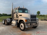 2007 MACK CHN613 DAY CAB TRUCK TRACTOR