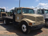 1999 INTERNATIONAL 4900 TRUCK