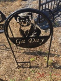 BEAR GA DAY YARD ART